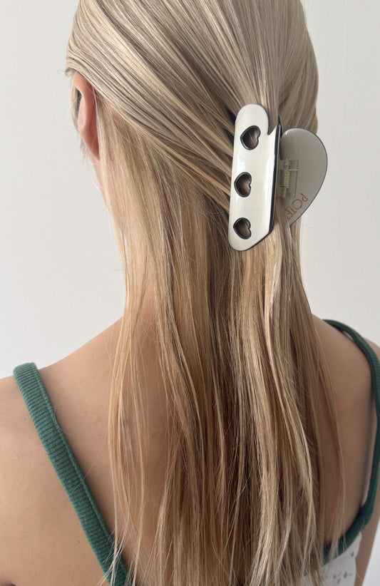 3 heart clip white