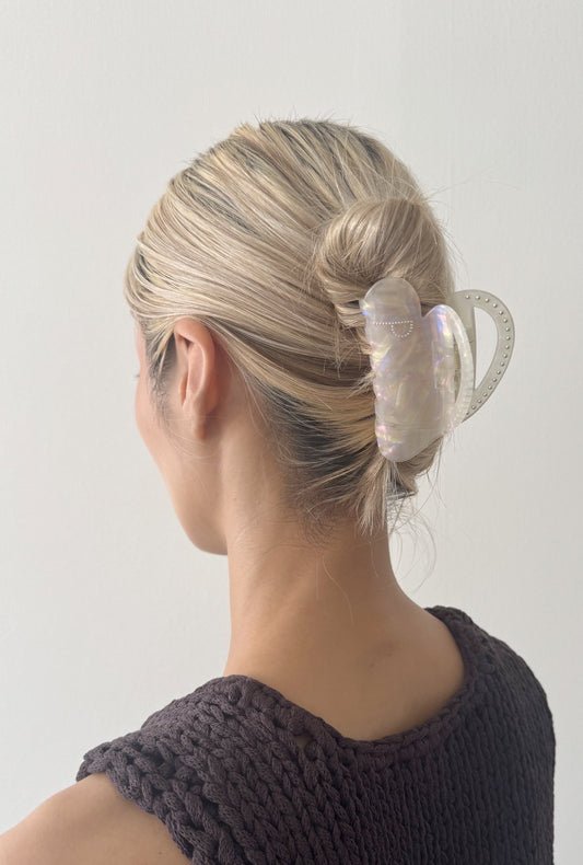 studs heart clip white